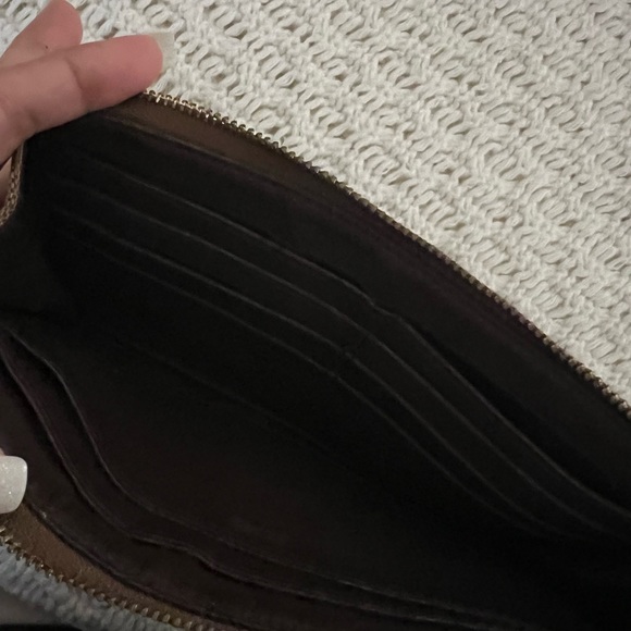 Coach wristlet wallet - Picture 3 of 3